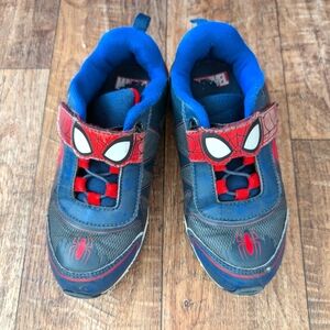 Spiderman velcro sneakers size 1